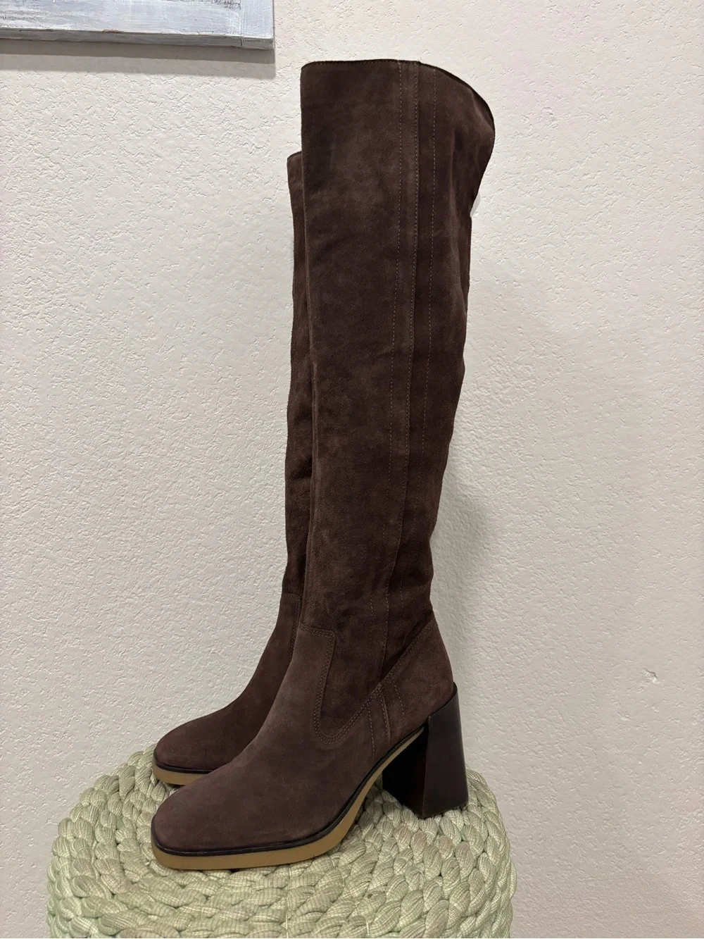 Vince Camuto new vince